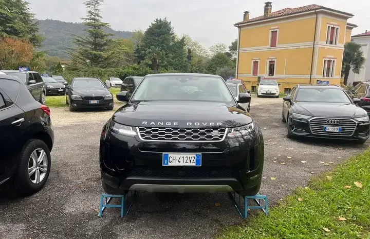 
								Land Rover Range Rover Evoque full									