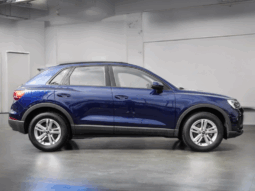 
										Audi Q3 35 TDI | Diesel | Blu Navy metallizzato full									