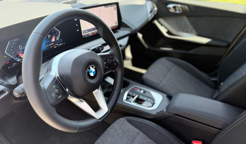 
								BMW serie1 berlina MODELLO NUOVO | Ibrido | Bianco alpino metallizzato full									