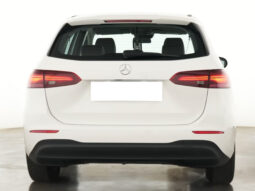 
										Mercedes Benz B180 | Benzina | Bianco polare metallizzato full									