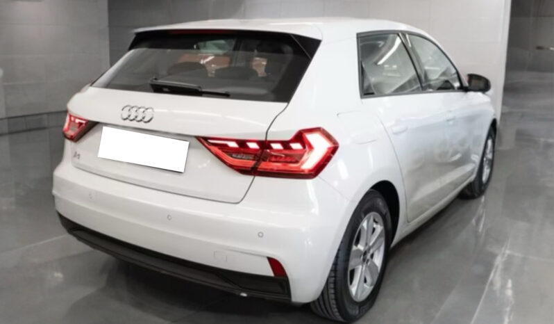 
								Audi A1 Sportback neopatentati 25 TFSI LED full									