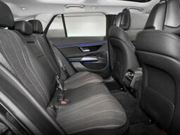 
										Mercedes-Benz E 200 full									