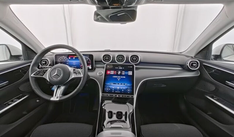 
								Mercedes-Benz C 200 dT Advanced | 360° full									