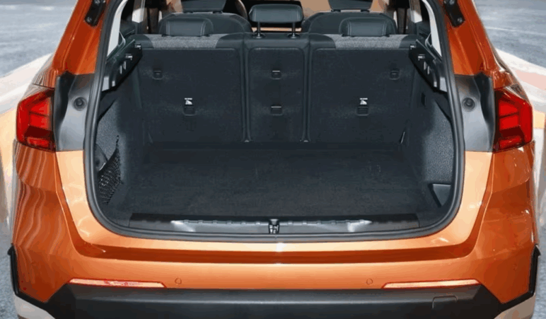 
								BMW X1 xDrive25e | Ibrido plug-in | Arancio dello Utah metallizzato full									
