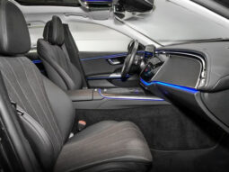 
										Mercedes-Benz E 200 full									