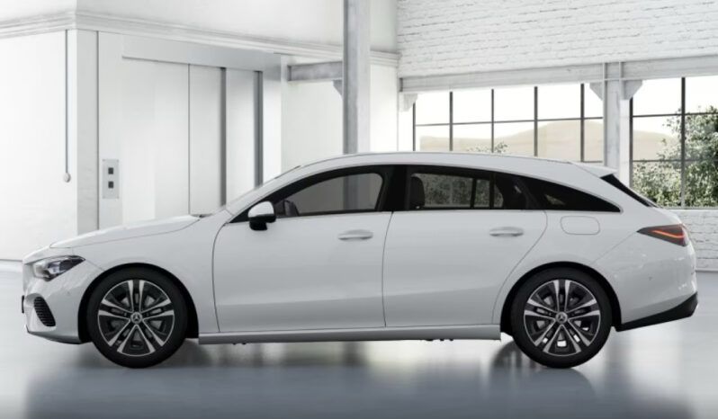 
								Mercedes-Benz CLA 200 | Shooting Brake full									