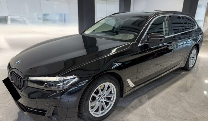 
								BMW 520 xDrive touring | diesel | Nero metallizzato full									