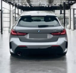 
										BMW serie1 118i | Benzina | Grigio metallizzato full									