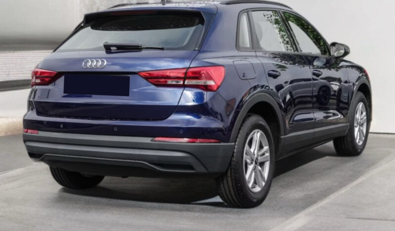 
								Audi Q3 35 TDI | Diesel | Blu Navy metallizzato full									