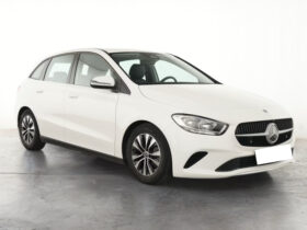 Mercedes Benz B180 | Benzina | Bianco polare metallizzato