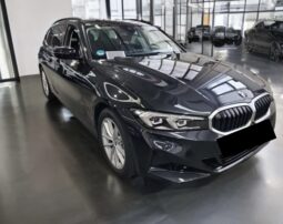 
										BMW 318 d shadow line + gancio traino full									