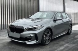 
										BMW serie1 118i | Benzina | Grigio metallizzato full									