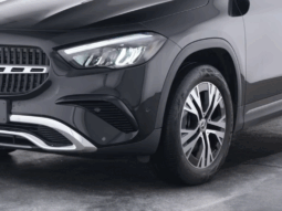 
										Mercedes-Benz GLA 180 d Progressive spurassist pdc full									