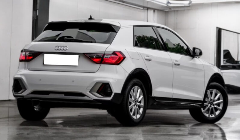 
								Audi A1 Allstreet full									