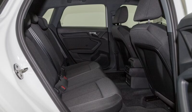 
								Audi A3 Sportback 30 TDI | Automatico full									