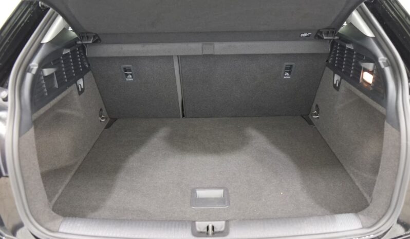 
								Audi Q2 30 TDI – Diesel – Nero metallico full									
