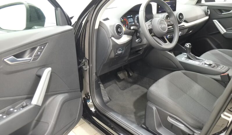 
								Audi Q2 30 TDI – Diesel – Nero metallico full									