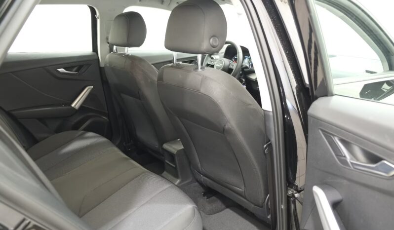 
								Audi Q2 30 TDI – Diesel – Nero metallico full									