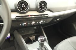 
										Audi Q2 30 TDI – Diesel – Nero metallico full									