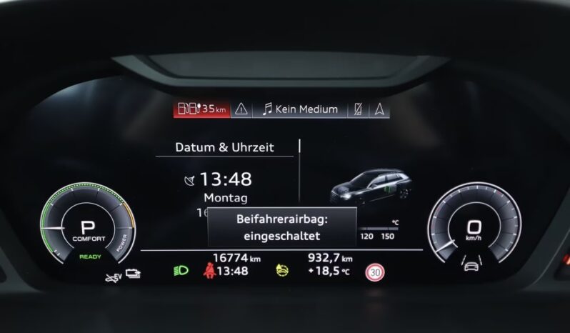 
								Audi Q3 45 TFSIe | Ibrido benzina/elettrico | Nero mito metallizzato full									