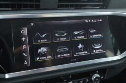 
										Audi Q3 45 TFSIe | Ibrido benzina/elettrico | Nero mito metallizzato full									