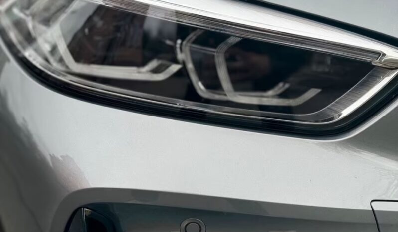 
								BMW serie1 118i | Benzina | Grigio metallizzato full									