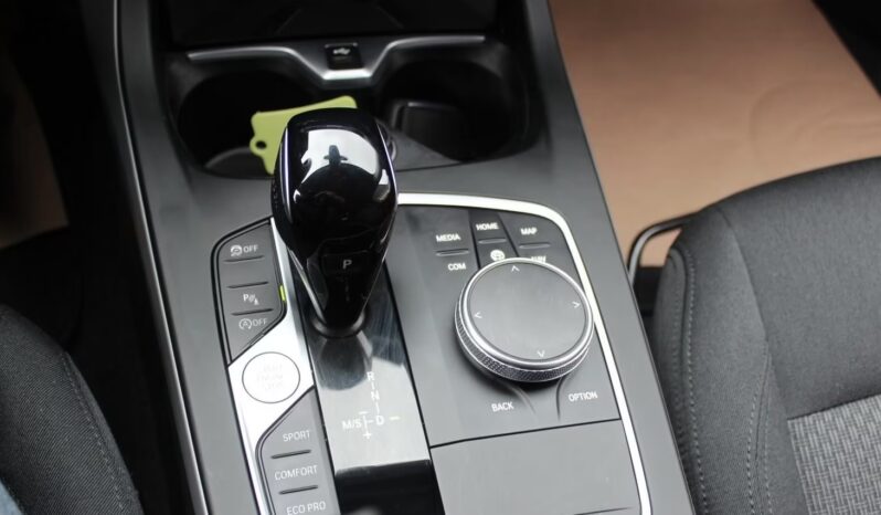 
								BMW serie1 116 advantage | Diesel | Nero metallizzato full									