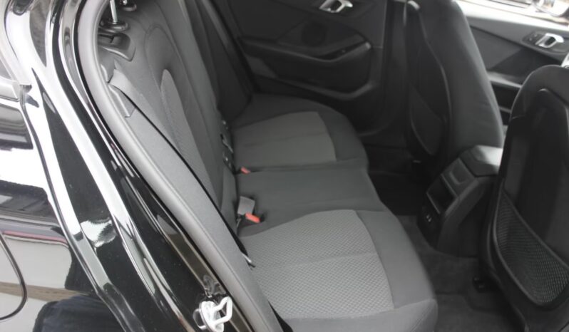 
								BMW serie1 116 advantage | Diesel | Nero metallizzato full									