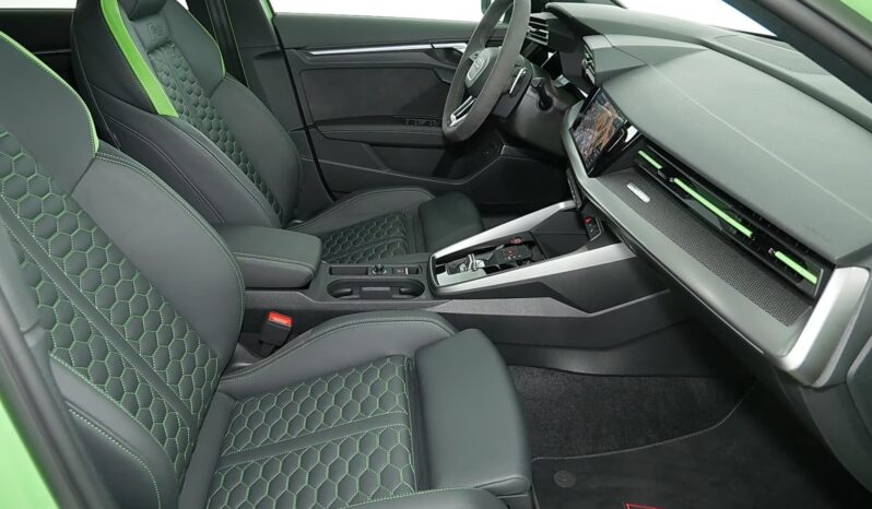 
								Audi RS3 Sportback RS-Dynamik | Benzina | Verde metallizzato full									