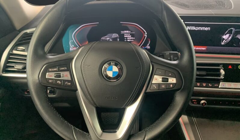 
								BMW X5 xDrive 30d xLine Led camera Sport full									