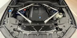 
										BMW X5 xDrive | Benzina | Blu fitonico metallizzato full									