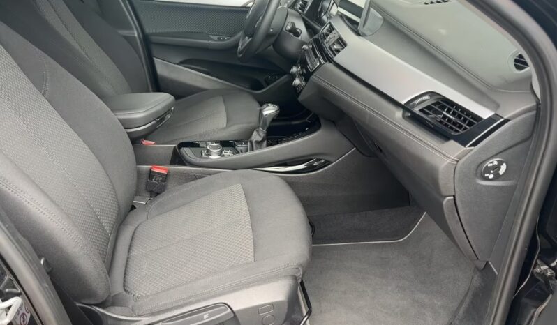 
								BMW X2 xDrive 25e Advantage | Ibrido benzina/elettrico | Nero metallizzato full									