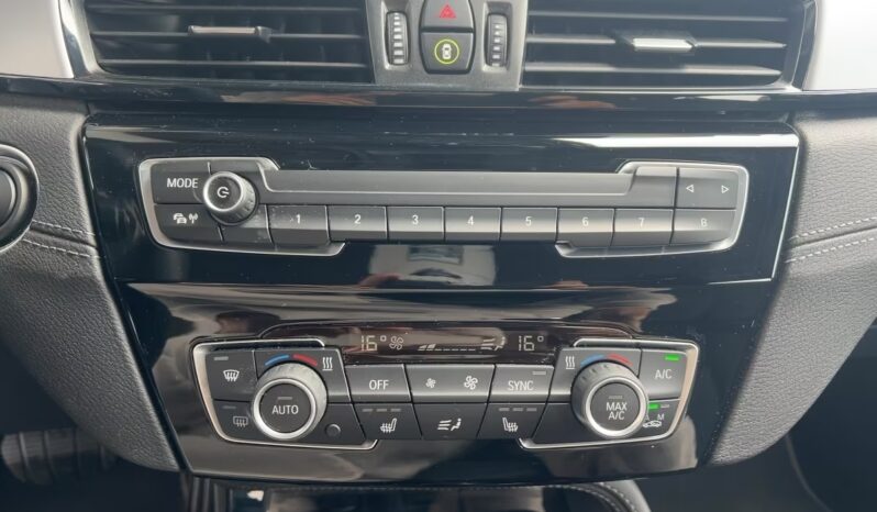 
								BMW X2 xDrive 25e Advantage | Ibrido benzina/elettrico | Nero metallizzato full									