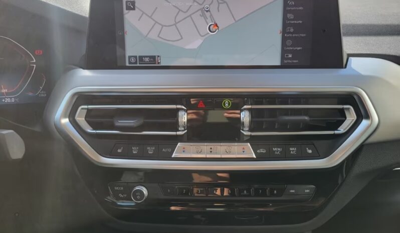 
								BMW X4 xDrive20i | benzina | bianco minerale metallizzato full									
