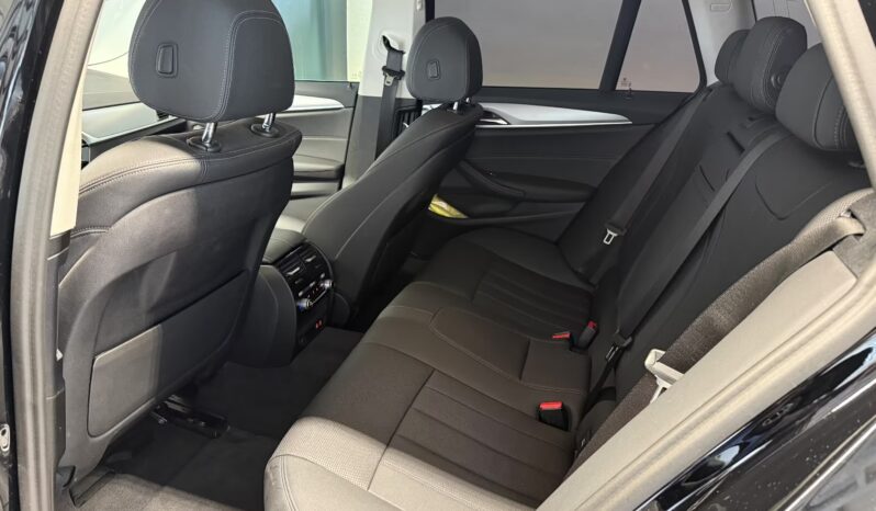
								BMW 520 xDrive touring | diesel | Nero metallizzato full									