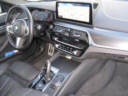 
										BMW 520 i Touring M Sport NAVI LED CAM full									