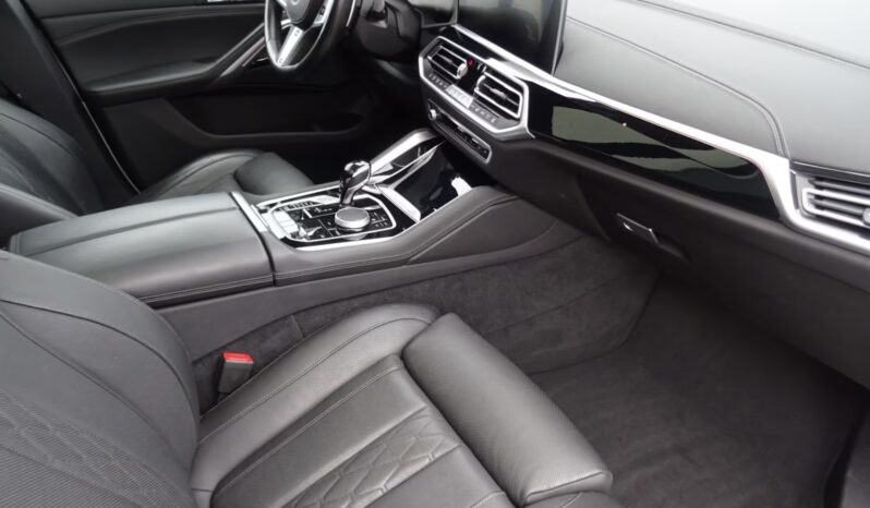
								BMW X6 xDrive 30d M Sport | Bianco minerale metallizzato full									