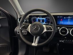 
										Mercedes Benz A250 | Ibrido | e Progressive full									
