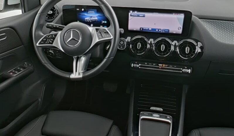 
								Mercedes Benz B180 | Benzina | Bianco polare metallizzato full									
