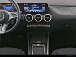 
										Mercedes Benz B200 | diesel | 360° full									