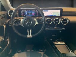 
										Mercedes-Benz CLA 180 | Shooting Brake  full									