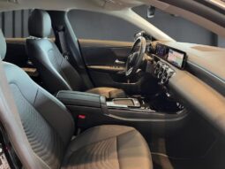 
										Mercedes-Benz CLA 180 | Shooting Brake  full									