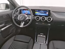 
										Mercedes-Benz GLA 180 d Progressive spurassist pdc full									