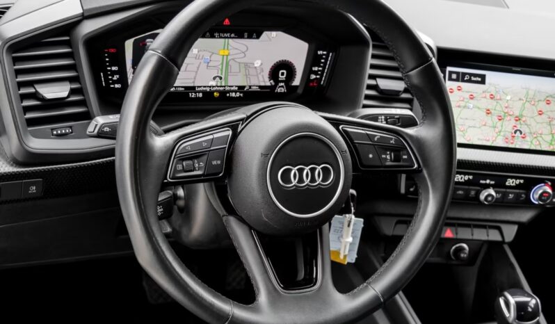 
								Audi A1 Allstreet full									